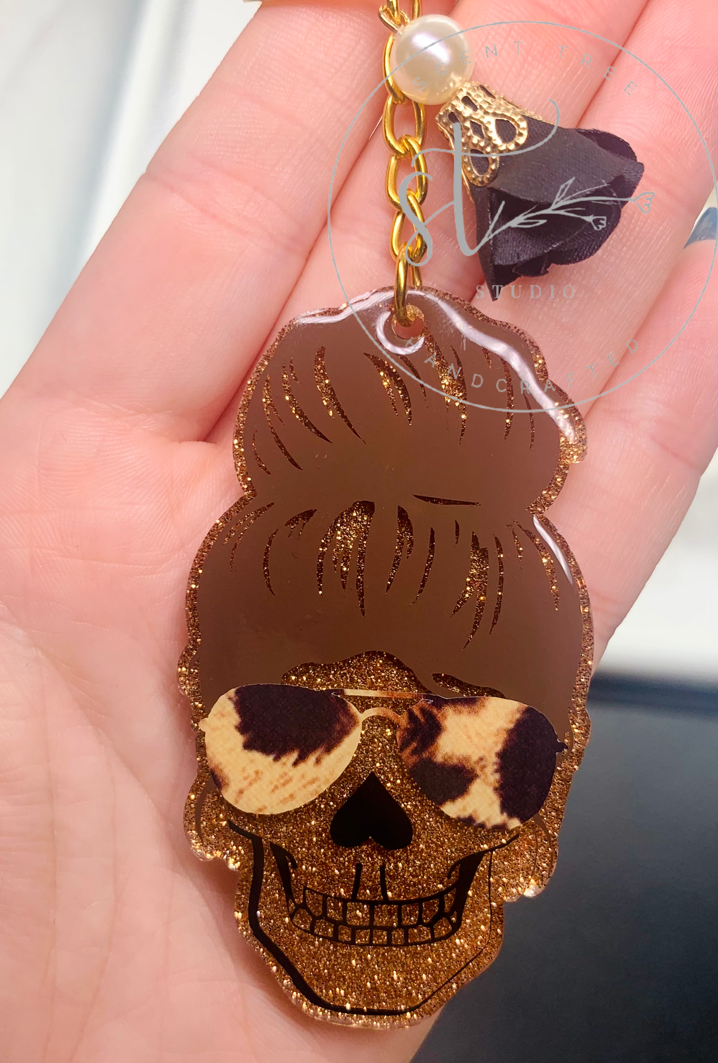 Mom Life Skull Keychain - 3 Inch - Scent Tree Studio